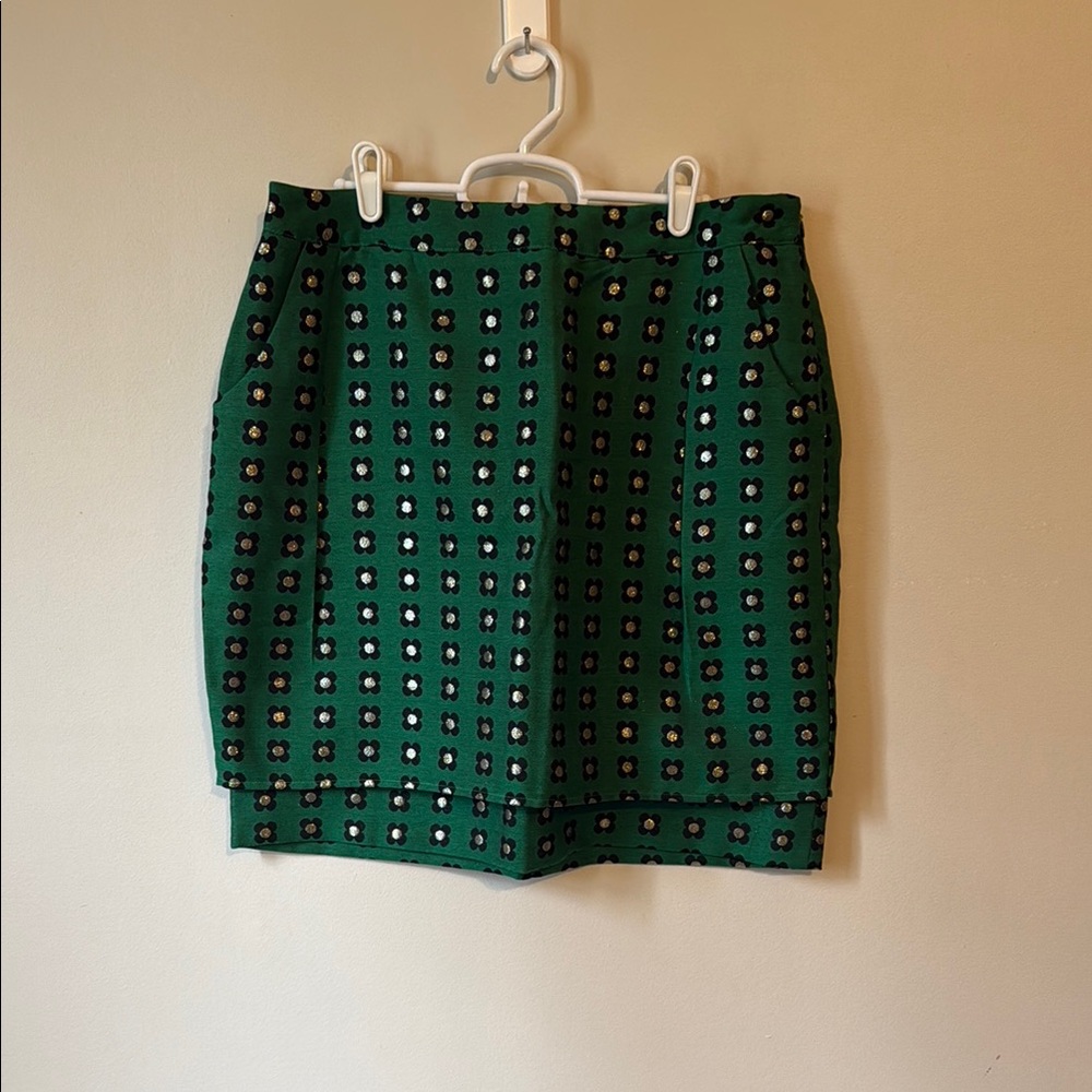 Elegant Green Patterned Skirt